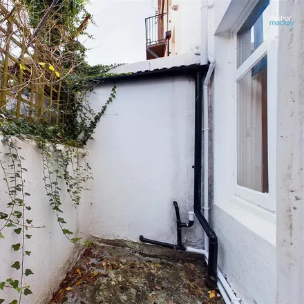 Image 6 - Old Shoreham Road, Brighton, BN1 5DQ, United Kingdom - Apartment for rent