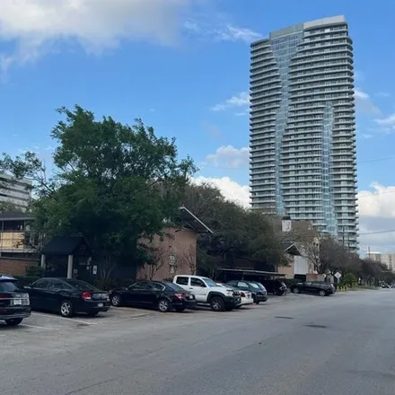 Buy this 1 bed condo on 3932 West Alabama Street in Houston, TX 77027