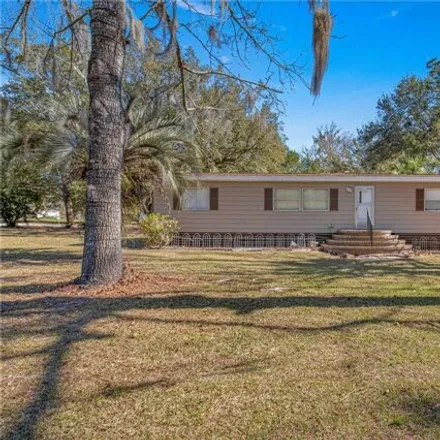 Buy this studio apartment on 4278 Southeast 51st Avenue in Marion County, FL 34480