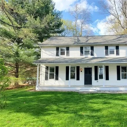 Rent this 3 bed house on 12 Walton Street in Lakeville, Salisbury