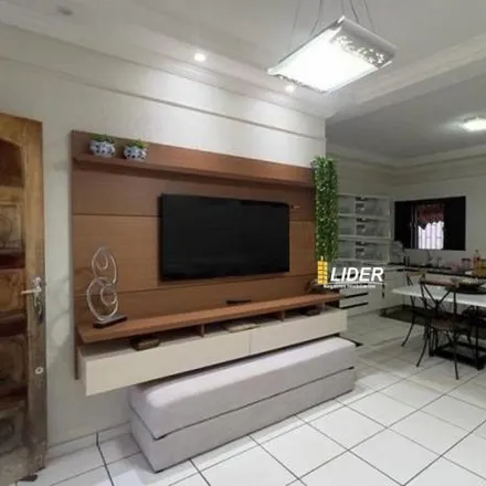 Buy this 3 bed apartment on Supermercado Negreiros in Rua Mata dos Pinhais, Granada