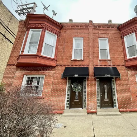 Buy this 8 bed duplex on 1756-1760 West North Avenue in Chicago, IL 60302