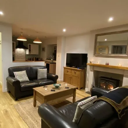 Rent this 2 bed apartment on St. Florence in SA70 8LR, United Kingdom