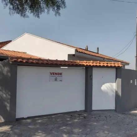 Buy this 2 bed house on Rua Santa Bárbara in Centro, Santa Bárbara d'Oeste - SP