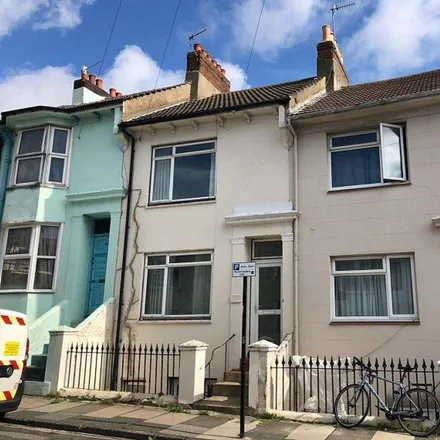 Rent this 3 bed house on 7 Aberdeen Road in Brighton, BN2 3JH
