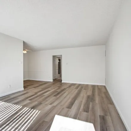 Image 3 - 820 South Holt Avenue, Los Angeles, CA 90035, USA - House for rent