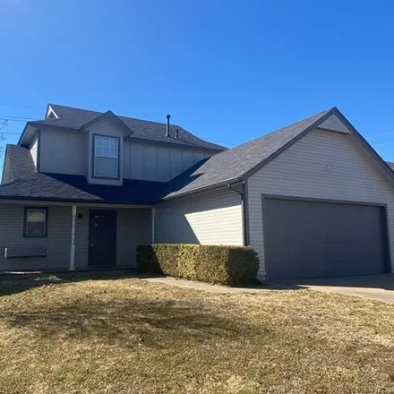 Rent this 3 bed house on 9383 South Sheridan Road in Tulsa, OK 74008