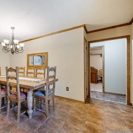 Image 6 - 259 Windcrest Drive, Windcrest, Bexar County, TX 78239, USA - House for sale