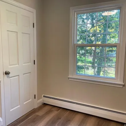 Rent this 2 bed apartment on 38 North Main Street in Essex, Lower Connecticut River Valley Planning Region