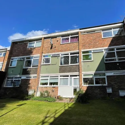 Rent this studio apartment on unnamed road in Old Woking, GU22 7QY