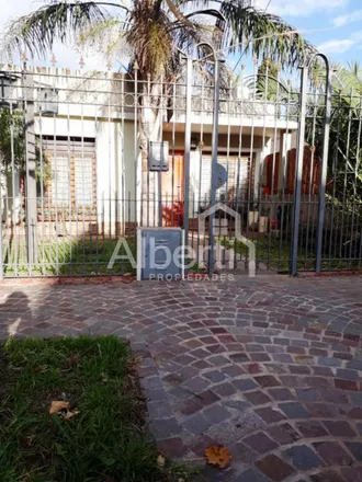 Image 2 - Guaraní 1054, Partido de Morón, El Palomar, Argentina - House for sale