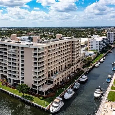 Buy this 3 bed condo on 3169 Northeast 48th Street in Fort Lauderdale, FL 33308