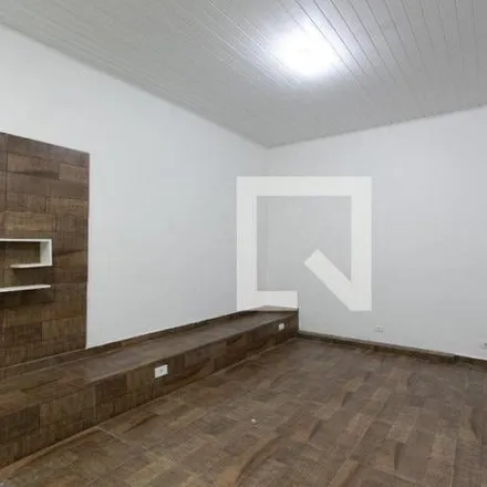 Rent this 1 bed apartment on Rua Freguesia de Poiares in Parque do Carmo, São Paulo - SP