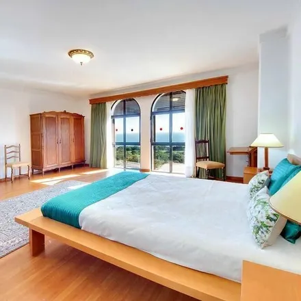 Rent this 5 bed house on Albufeira-Ferreiras in Largo da Estação, 8200-569 Albufeira