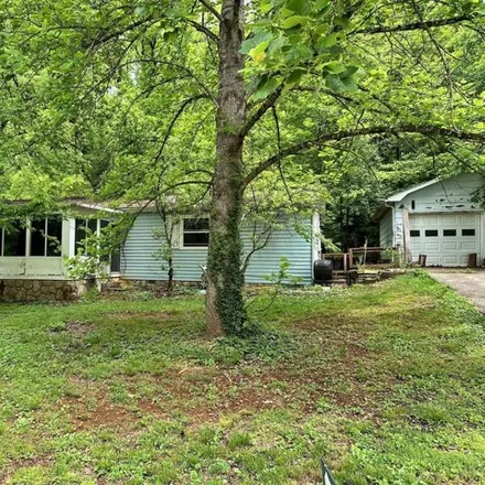 Buy this 3 bed house on Guinn Road in Knox County, TN 37931