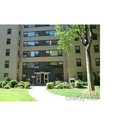 Buy this 1 bed condo on 4 Sedgwick Avenue in New York, NY 10468
