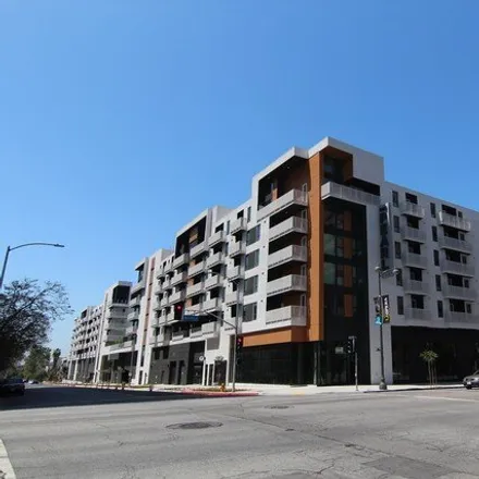 Rent this 1 bed house on The Pearl in 687 South Hobart Boulevard, Los Angeles