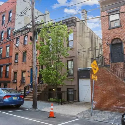 Image 2 - 203 4th Street, Hoboken, NJ 07030, USA - Apartment for rent