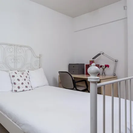 Image 2 - Madrid, Calle Perales, 28901 Getafe - Room for rent
