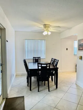 Image 3 - 210 Brittany Way, Palm Beach County, FL 33446, USA - Condo for rent