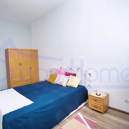 Rent this 2 bed apartment on Trening studio 17 in Jesionowa 43, 50-505 Wrocław