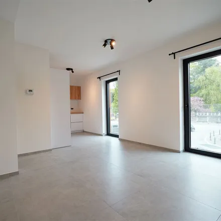 Image 3 - Avenue Joseph Lebeau 1, 4500 Huy, Belgium - Apartment for rent