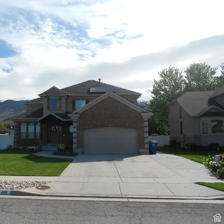 Buy this 6 bed house on 812 Laurelwood Drive in Kaysville, UT 84037