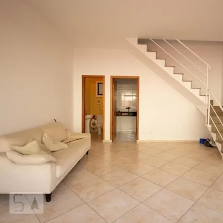 Rent this 3 bed house on Rua Tucuri in Chácara Inglesa, São Paulo - SP