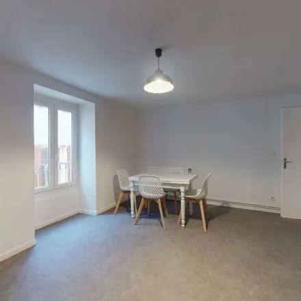 Rent this 2 bed apartment on LIRA in Allée des Lavandes, 26270 Loriol-sur-Drôme