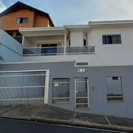 Buy this 5 bed house on Rua Constante Marcassa in Jardim Del Rey, Poços de Caldas - MG