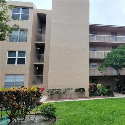 Image 1 - Tangerine Place, Pine Island Ridge, Davie, FL 33324, USA - Condo for rent