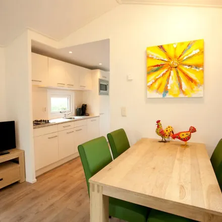 Rent this 3 bed apartment on Deventerweg 83A in 3843 GC Harderwijk, Netherlands