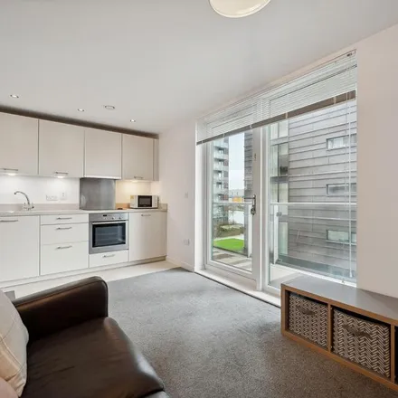 Rent this 1 bed apartment on 357 Glasgow Harbour Terraces in Thornwood, Glasgow