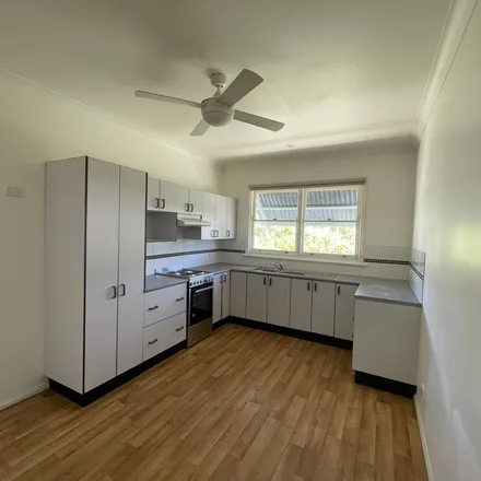 Rent this 3 bed apartment on Lindon Lane in Morisset NSW 2264, Australia