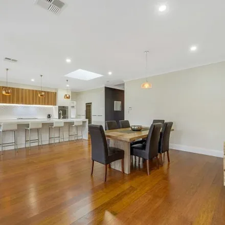 Image 3 - Jervois Street, Glenelg North SA 5045, Australia - Apartment for rent