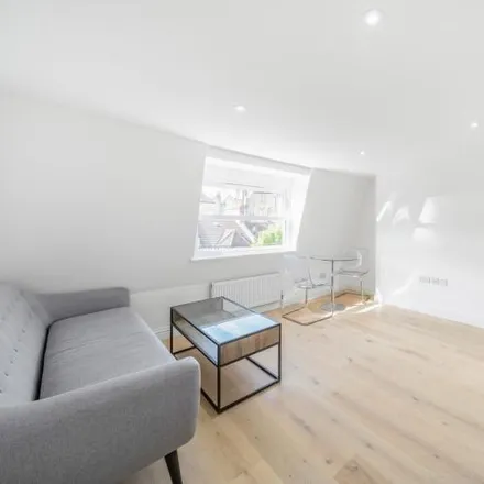 Image 1 - 22, 24, 26, 28 Mossbury Road, London, SW11 2PA, United Kingdom - Apartment for rent