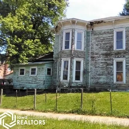 Buy this 4 bed house on 821 Timea Street in Keokuk, IA 52632