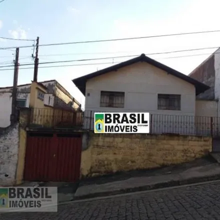 Buy this 3 bed house on Rua Campanha in Santa Rosália, Poços de Caldas - MG