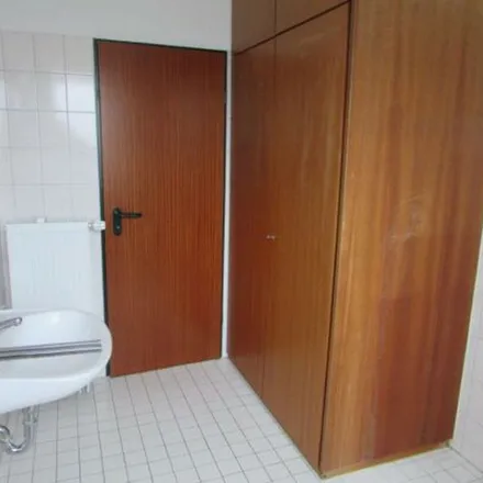 Rent this 3 bed apartment on A 2 in 30657 Hanover, Germany