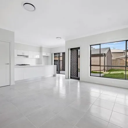 Image 7 - Scoria Lane, Gables NSW 2765, Australia - Apartment for rent