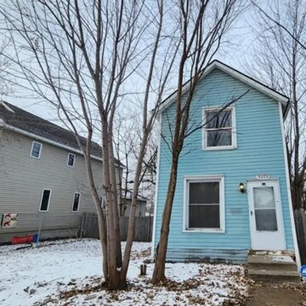 Buy this 3 bed house on 3101 North James Avenue in Minneapolis, MN 55411