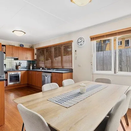 Image 1 - Pylara Crescent, Ferny Hills QLD 4055, Australia - Apartment for rent