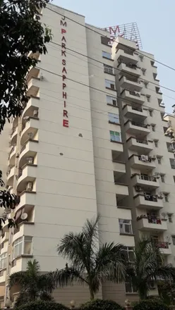 Rent this 2 bed apartment on Civitech Park Sapphire in Madan Mohan Malviya Marg, Vaishali