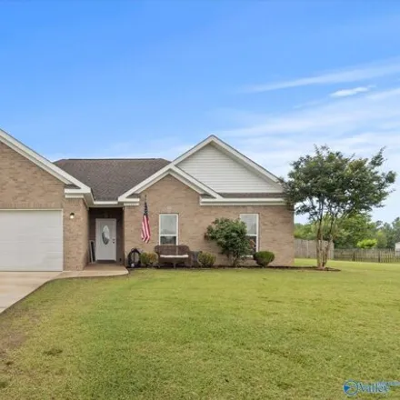 Buy this 3 bed house on 27638 Mistic Dawn Drive in Limestone County, AL 35773