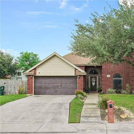 Buy this 4 bed house on 1205 Lawrence Trail in Alice, TX 78332