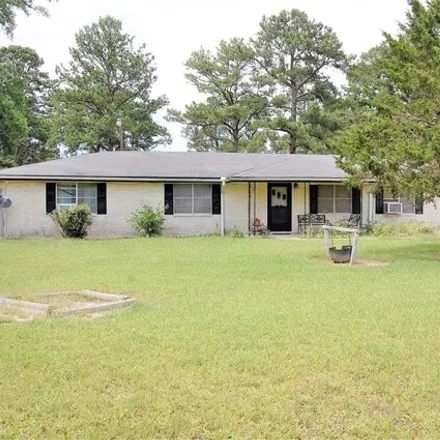 Buy this 4 bed house on 872 Martin Luther King Jr Street in Kirbyville, Jasper County