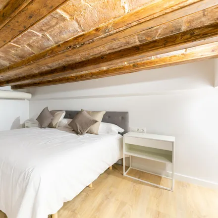 Rent this 1 bed apartment on La Rambla in 31, 08002 Barcelona
