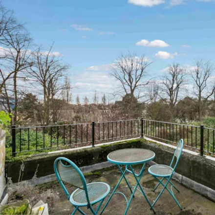 Image 3 - 80 Ifield Road, London, SW10 9AR, United Kingdom - Apartment for sale