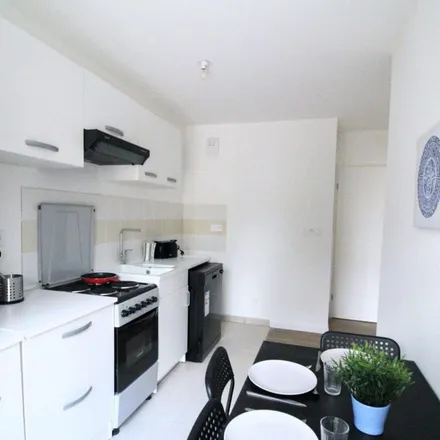 Rent this 4 bed apartment on Résidence Amadeus - Bâtiment C in 27 Rue Mozart, 92110 Clichy