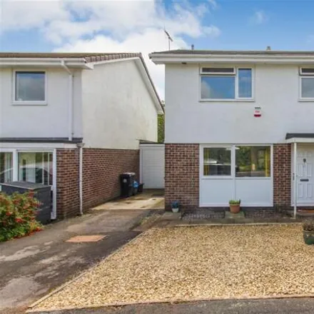 Buy this 4 bed house on 9 Gleneagles Drive in Bristol, BS10 7PU